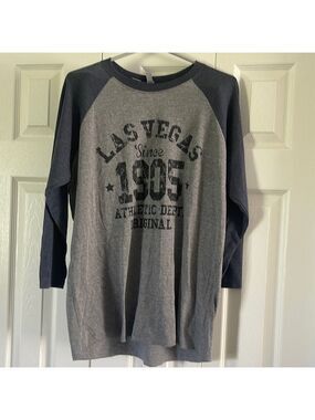 Next Level Apparel Mens LS Shirt Size L 🥰🥰